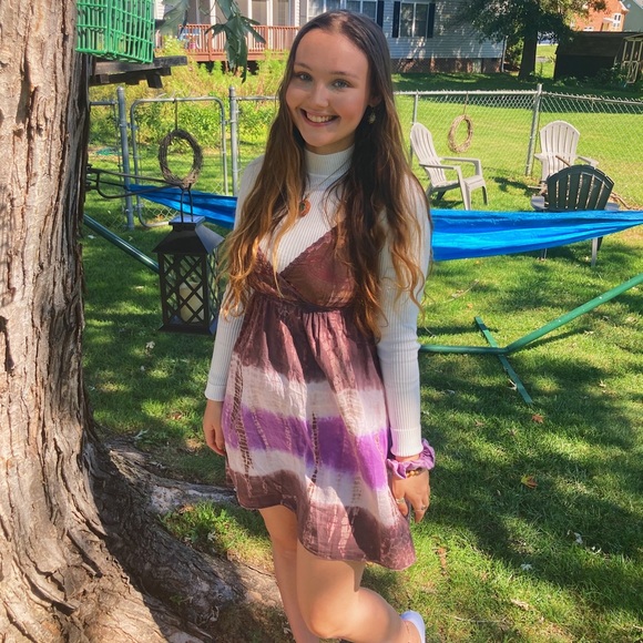 Meet your Posher, Megan - Picture 1 of 1